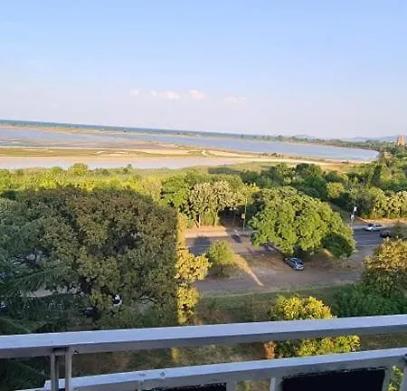 Burgas, Zornica Blok 30 Vhod 8 Etaz 7 Desen Plus Wifi 50 Mbps * Burgas