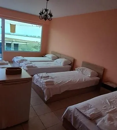 Pensjonat Burgas, Zornica Blok 30 Vhod 8 Etaz 7 Desen Plus Wifi 50 Mbps